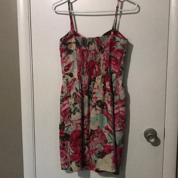 JESSICA SIMPSON - Pink Floral Mini Dress. EUC. - Picture 3 of 4